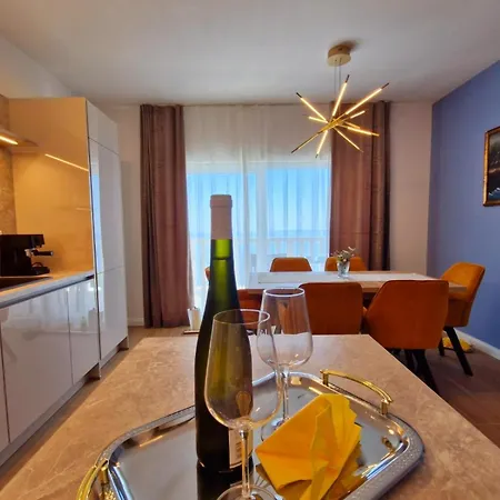 公寓 Family-friendly With Swimming Pool - Split - 23526
