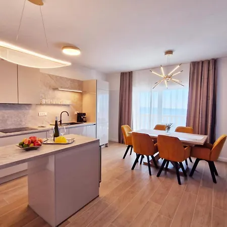 Family-friendly With Swimming Pool - Split - 23526 公寓 珀德垂那