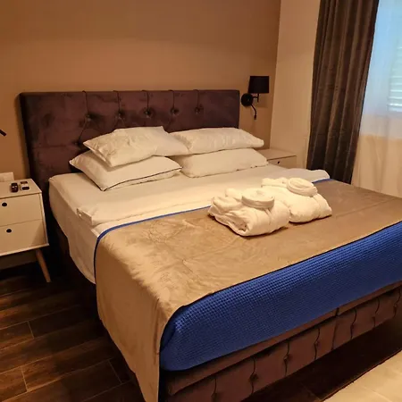 Family-friendly With Swimming Pool - Split - 23526 公寓 珀德垂那