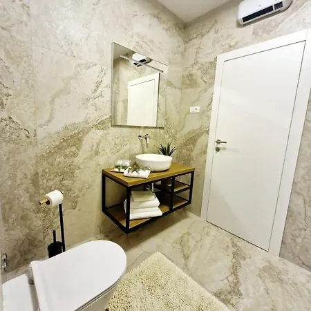 Family-friendly With Swimming Pool - Split - 23526 公寓 珀德垂那
