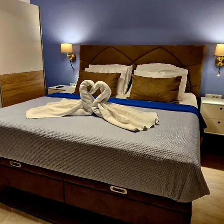 Family Friendly With A Swimming Pool Podstrana, Split - 23526 Ποντστράνα